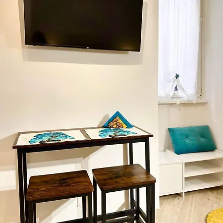 Maloma Intero Fronte Metro A Апартаменты *