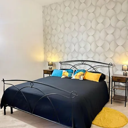 Maloma Intero Fronte Metro A Апартаменты Рим