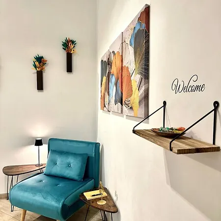 Maloma Intero Fronte Metro A