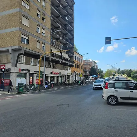 Maloma Intero Fronte Metro A Апартаменты